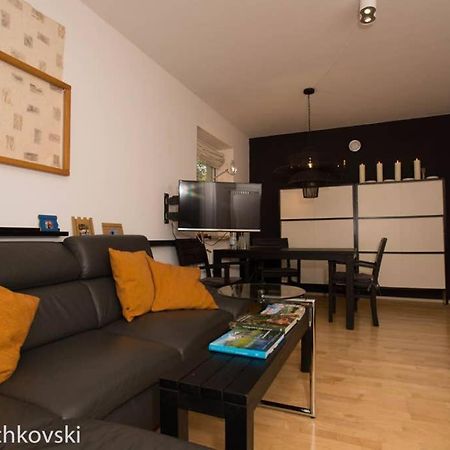 ויסבאדן Bahnhofsnahe, Ruhige Und Sonnige 2 Zimmerwohnung Im Dichterviertel מראה חיצוני תמונה