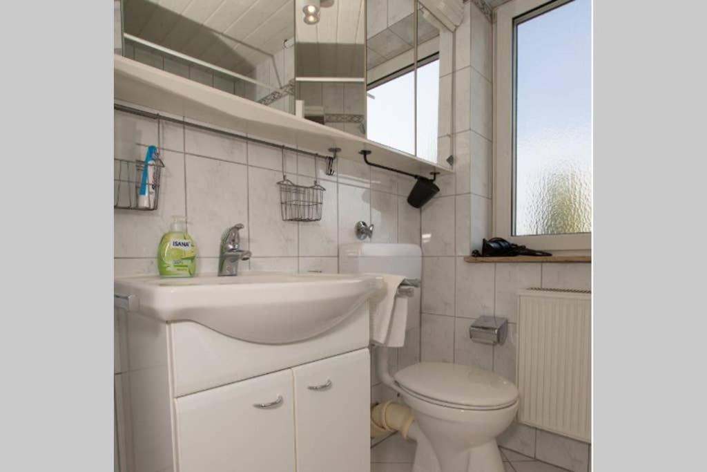 ויסבאדן Bahnhofsnahe, Ruhige Und Sonnige 2 Zimmerwohnung Im Dichterviertel מראה חיצוני תמונה